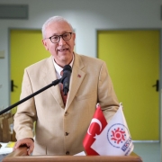 ceb98005-bacd-43bd-8db6-106a5aaaec78