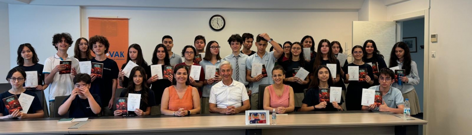 d9af5c00-2101-43b3-aff3-2a3703550ba2